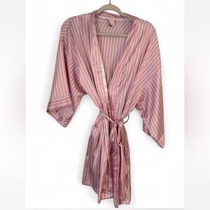 Victoria’s Secret Pink Striped Satin Robe – Size M/L